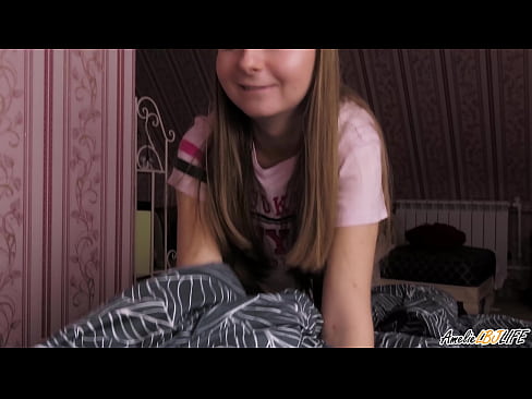 ❤️ Blondie nyedot dheweke bff rumiyin lan nemu cum ing dheweke tutuk Video porno ing pornojv.super-vip.top ☑